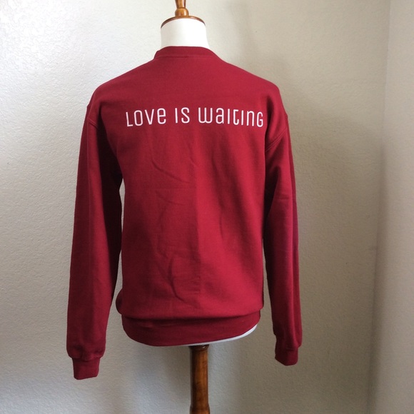 Love is waiting Red snowflake sweater - Picture 4 of 7